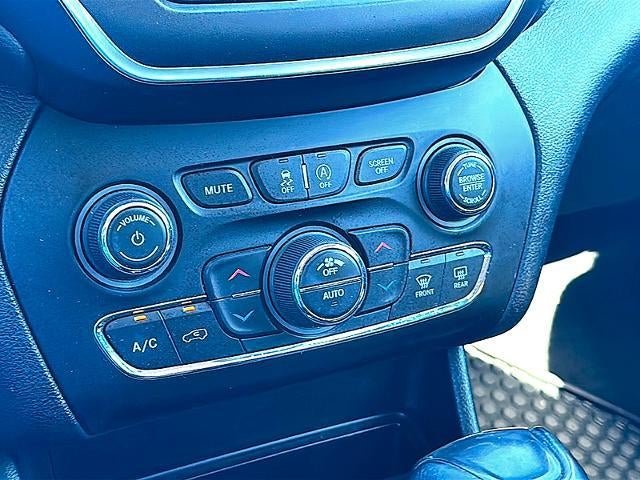 2022 Jeep Cherokee Trailhawk 4x4