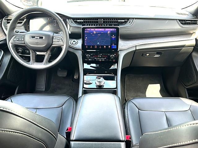 2025 Jeep Grand Cherokee L Limited 4x4