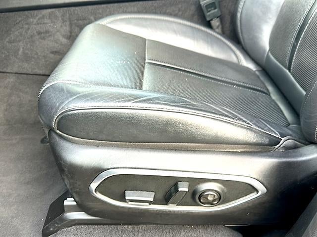 2024 Jeep Wagoneer L Series II 4x2 *Ltd Avail*