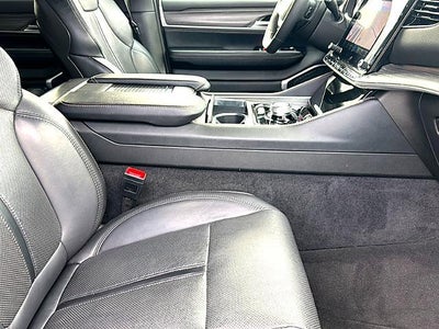 2024 Jeep Wagoneer L Series II 4x2 *Ltd Avail*