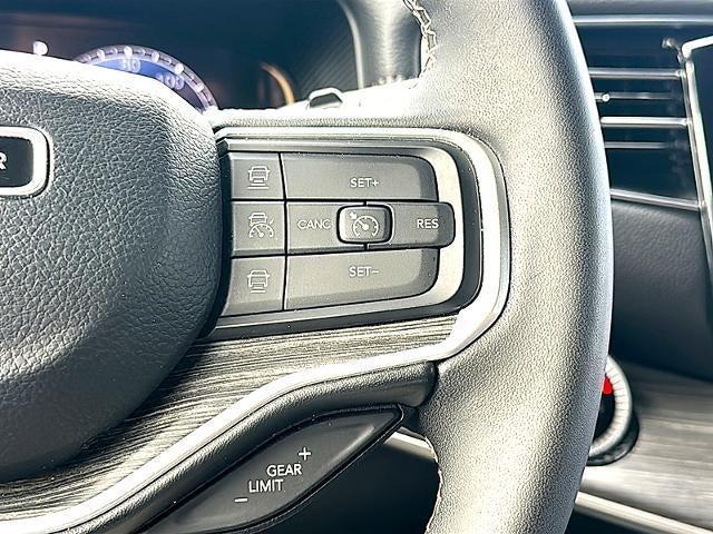 2024 Jeep Wagoneer L Series II 4x2 *Ltd Avail*