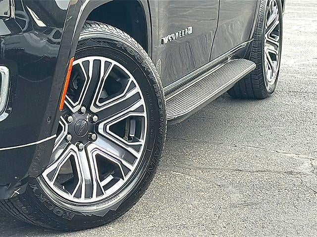 2024 Jeep Wagoneer L Series II 4x2 *Ltd Avail*