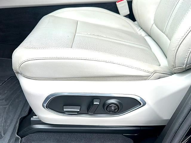 2023 Jeep Wagoneer L Series II 4x4