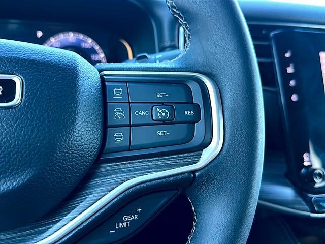 2024 Jeep Wagoneer Series II 4x2