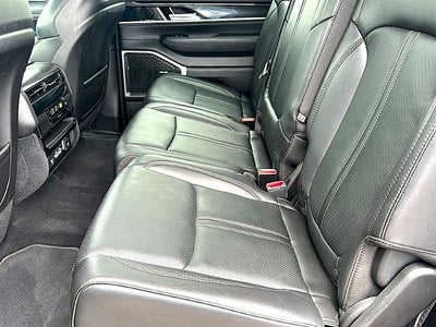 2023 Jeep Wagoneer 4x4