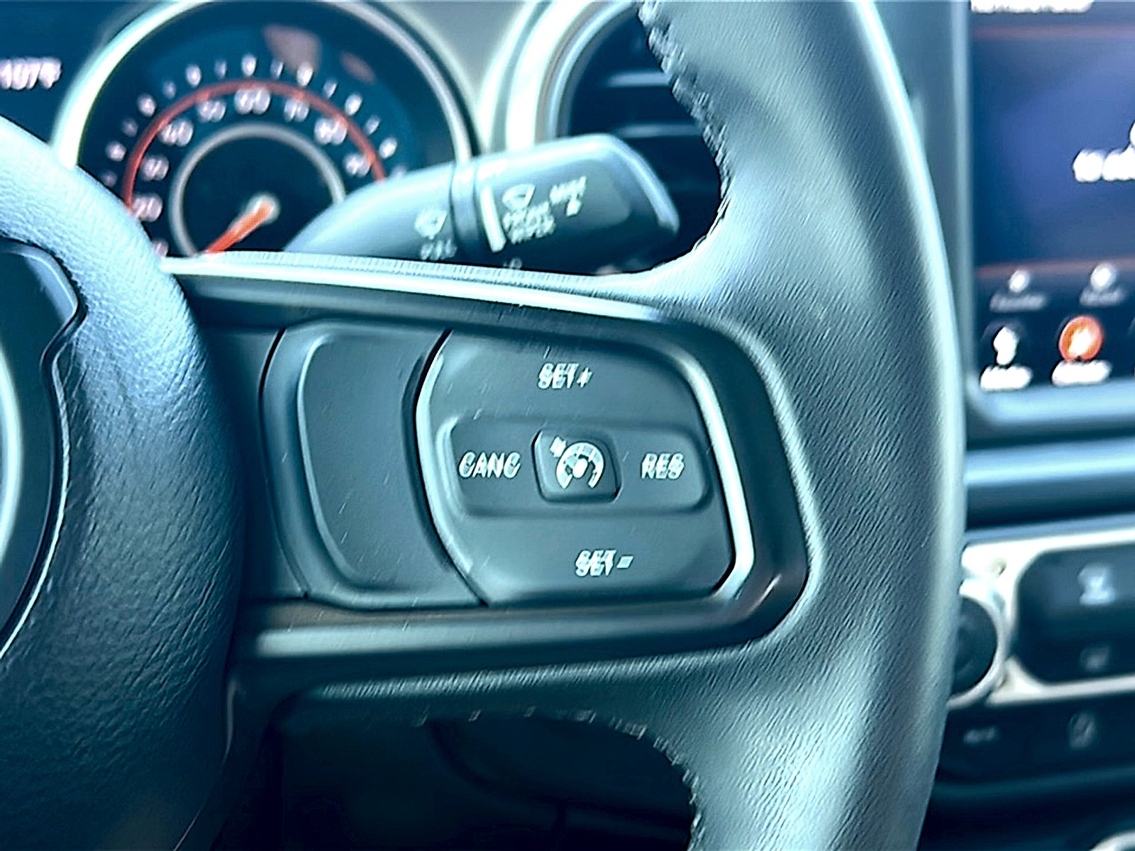 2023 Jeep Gladiator Willys 4x4