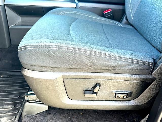 2022 RAM 1500 Classic SLT 4x4 Quad Cab 6'4" Box