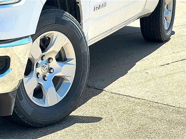 2021 RAM 1500 Big Horn 4x2 Quad Cab 6'4" Box