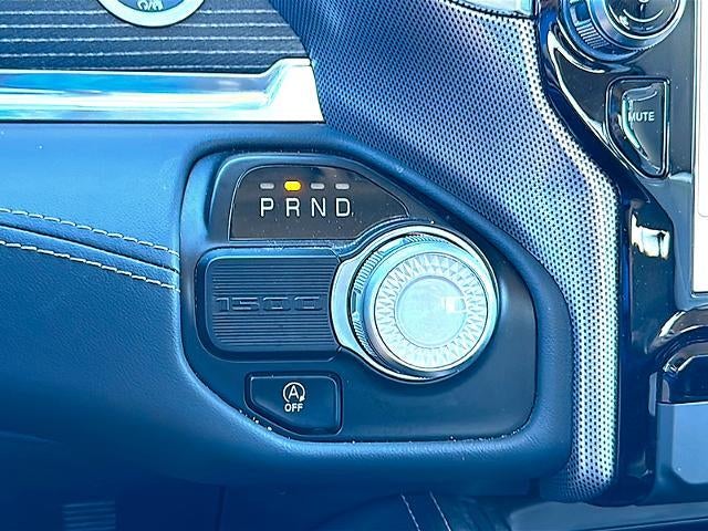 2022 RAM 1500 Limited 4x2 Crew Cab 5'7" Box