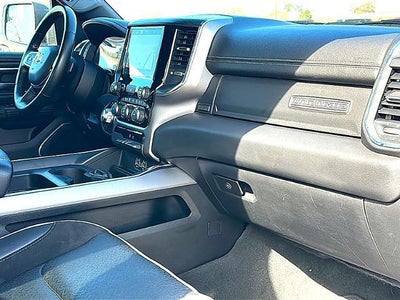 2024 RAM 1500 Laramie 4x2 Crew Cab 5'7" Box