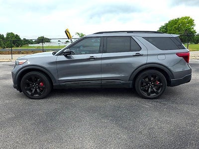 2022 Ford Explorer ST RWD