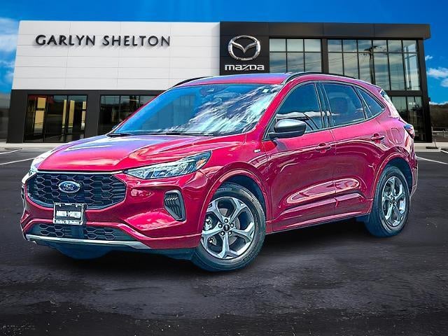 2023 Ford Escape ST-Line FWD