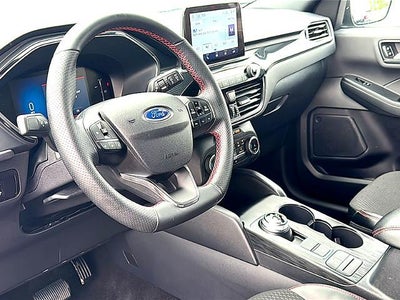 2025 Ford Escape ST-Line AWD