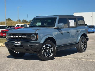 2025 Ford Bronco Outer Banks 4 Door 4x4