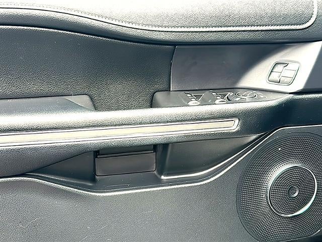 2021 Ford Expedition XLT 4x2