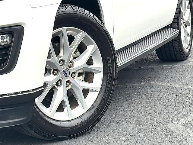 2021 Ford Expedition XLT 4x2