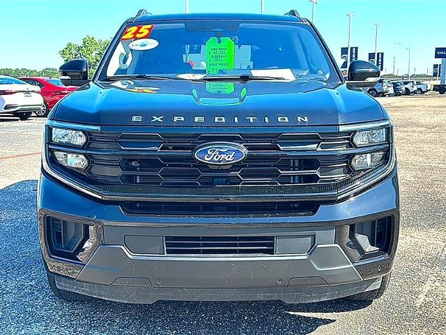 2025 Ford Expedition Active 4x4