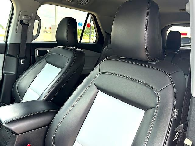 2022 Ford Explorer XLT RWD