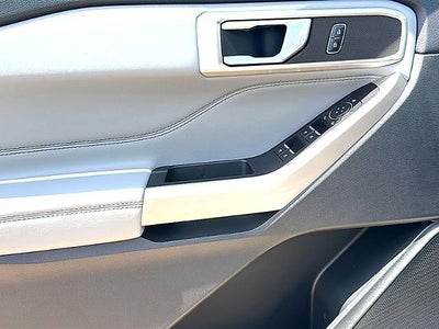 2022 Ford Explorer XLT RWD