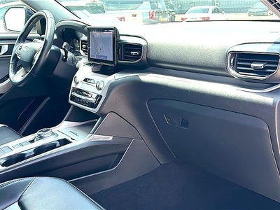 2022 Ford Explorer XLT RWD