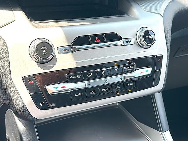 2022 Ford Explorer XLT RWD