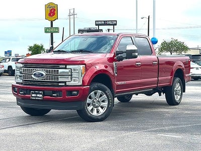 2018 Ford Super Duty F-350 SRW Platinum 4WD Crew Cab 6.75' Box