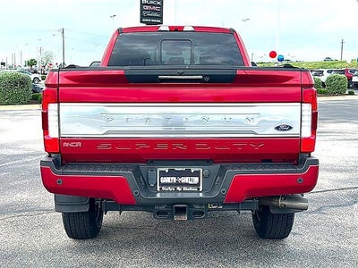 2018 Ford Super Duty F-350 SRW Platinum 4WD Crew Cab 6.75' Box