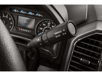 2015 Ford F-150 2WD SuperCrew 5-1/2 Ft Box XLT