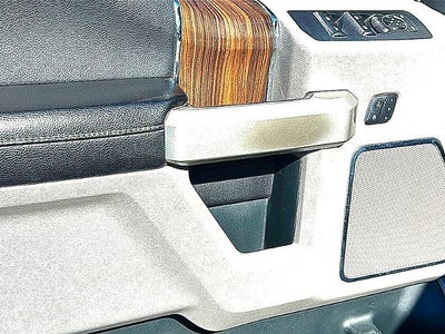 2015 Ford F-150 4WD SuperCrew 5-1/2 Ft Box Lariat