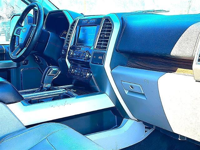 2015 Ford F-150 4WD SuperCrew 5-1/2 Ft Box Lariat