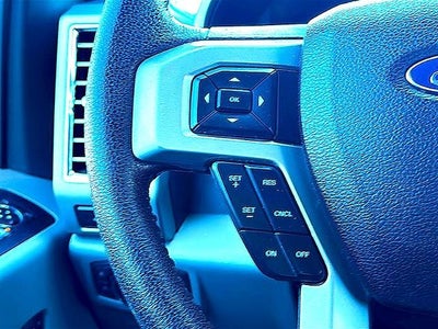 2015 Ford F-150 4WD SuperCrew 5-1/2 Ft Box Lariat