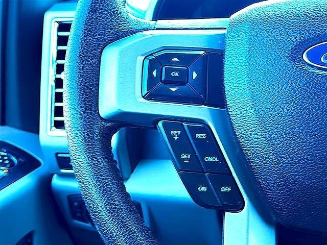 2015 Ford F-150 4WD SuperCrew 5-1/2 Ft Box Lariat