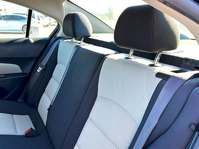 2015 Chevrolet Cruze Sedan L (Manual)