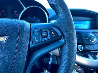 2015 Chevrolet Cruze Sedan L (Manual)