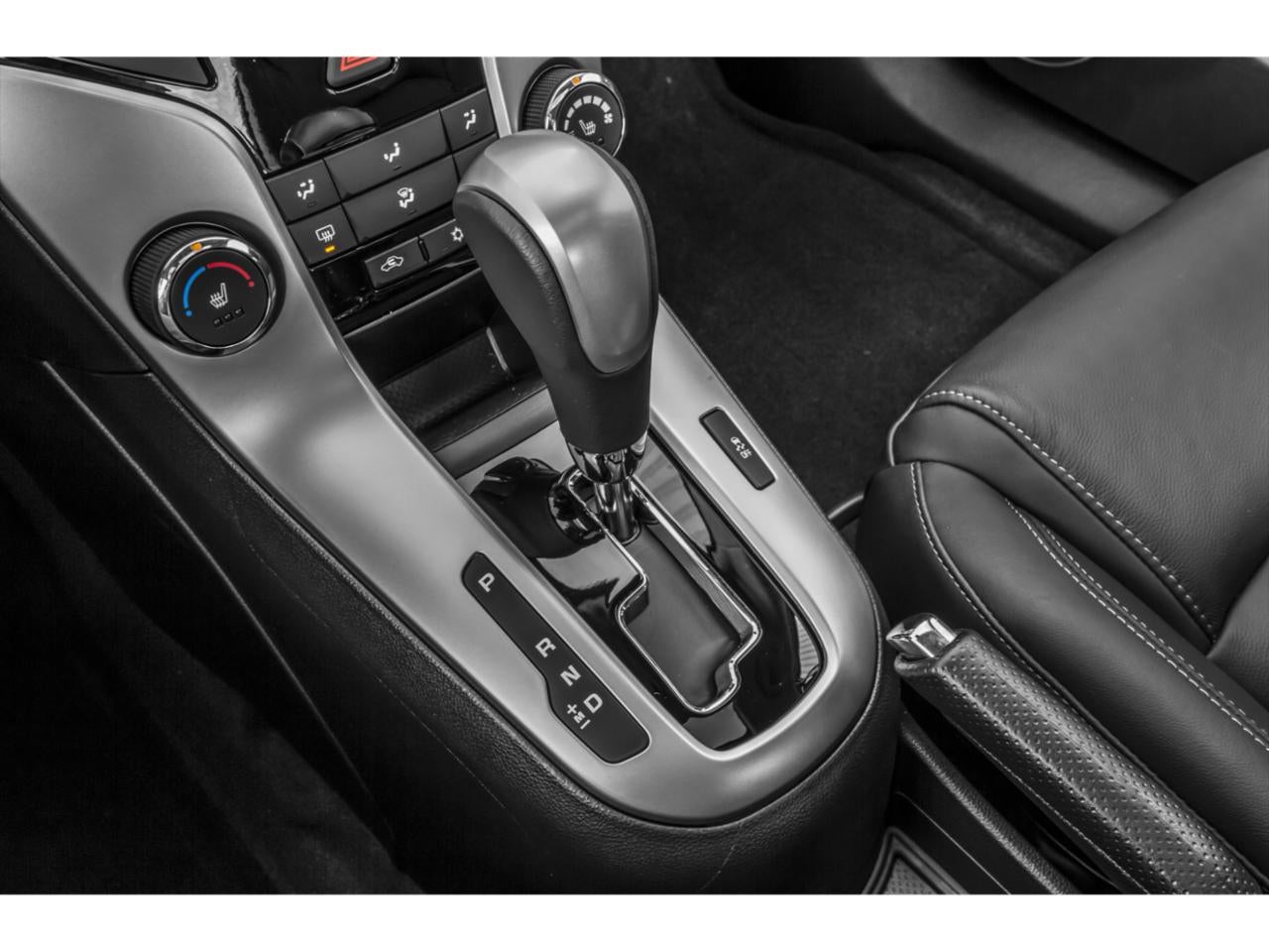 2015 Chevrolet Cruze Sedan L (Manual)