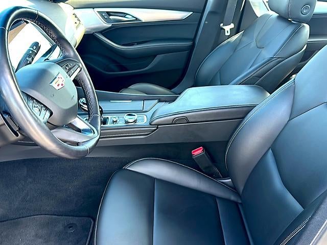 2023 Cadillac CT5 4dr Sdn Luxury