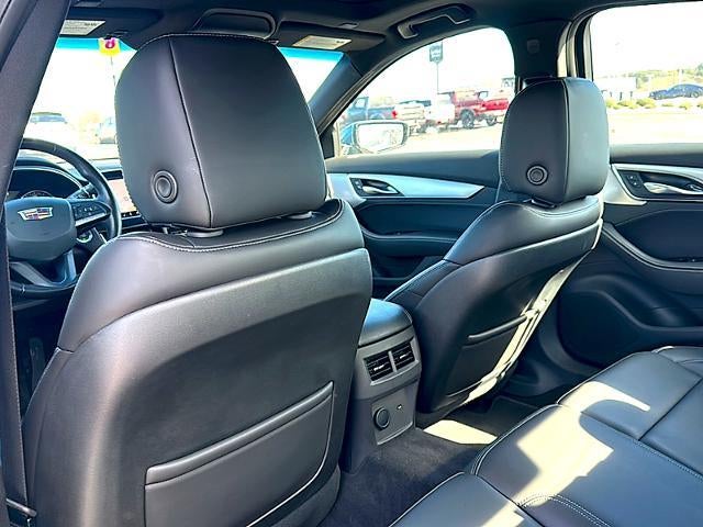 2023 Cadillac CT5 4dr Sdn Luxury