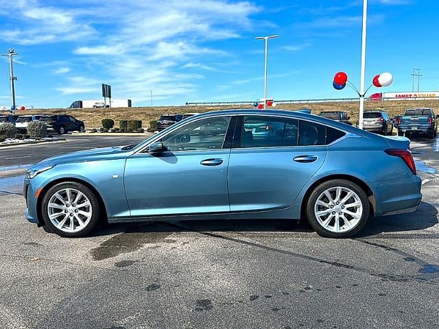 2023 Cadillac CT5 4dr Sdn Luxury