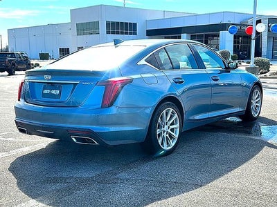 2023 Cadillac CT5 4dr Sdn Luxury