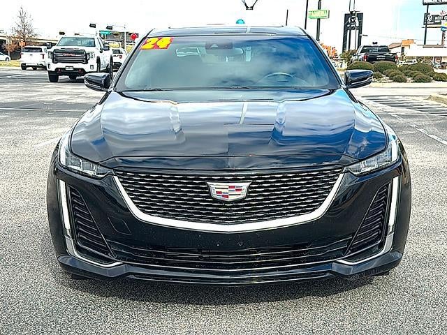 2024 Cadillac CT5 4dr Sdn Luxury