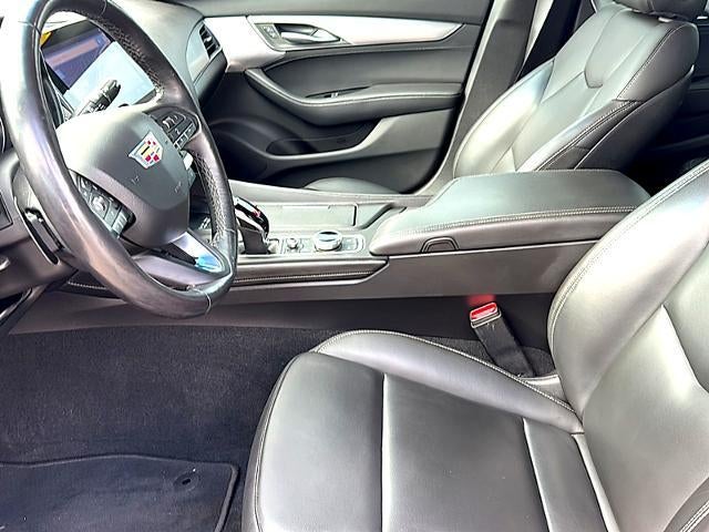 2024 Cadillac CT5 4dr Sdn Luxury