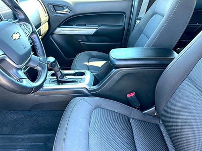2020 Chevrolet Colorado Crew Cab Short Box 4-Wheel Drive LT