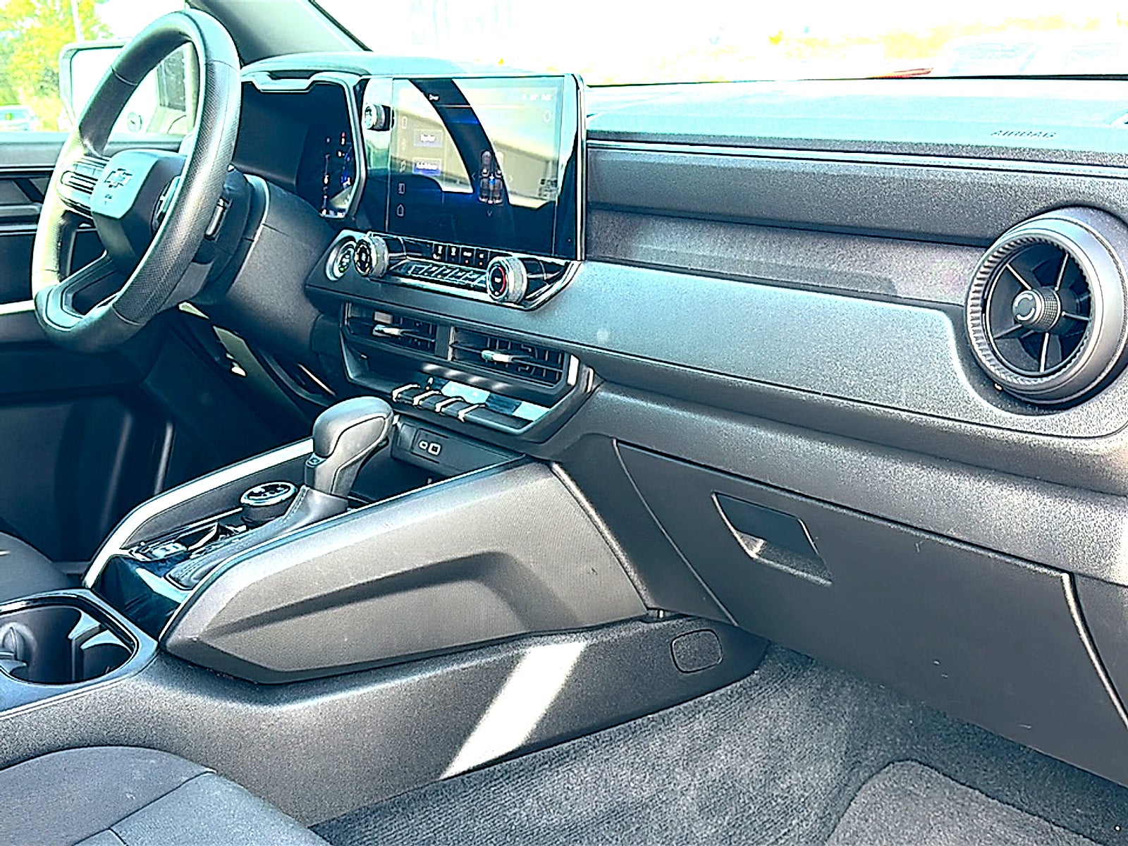 2023 Chevrolet Colorado 4WD Crew Cab Short Box Trail Boss