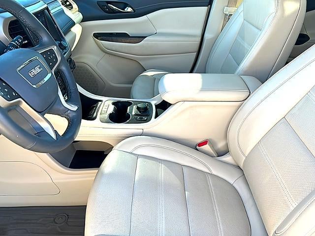 2023 GMC Acadia FWD Denali