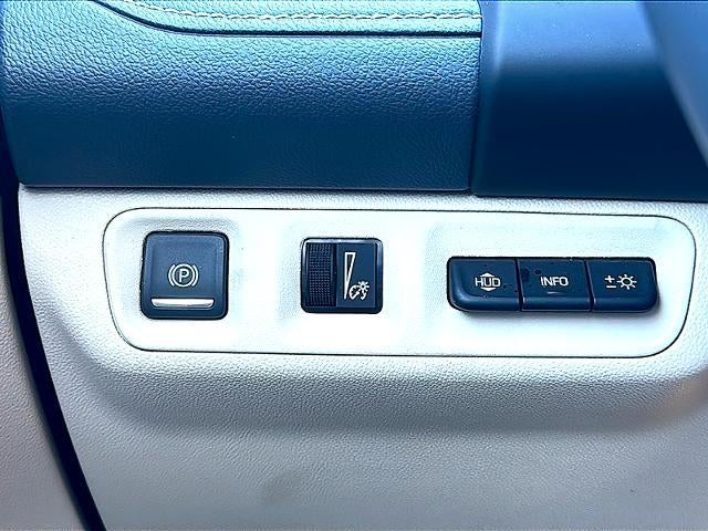 2023 GMC Acadia FWD Denali