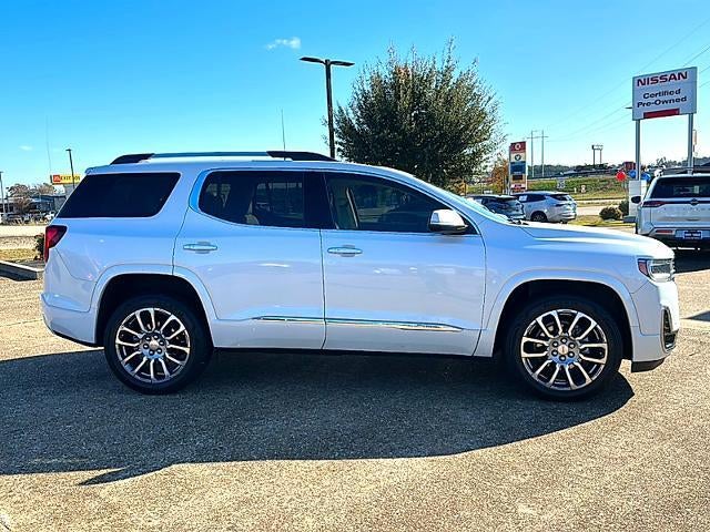 2023 GMC Acadia FWD Denali
