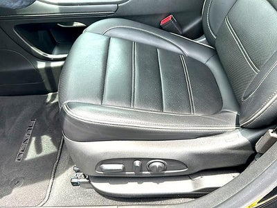 2023 GMC Acadia FWD Denali