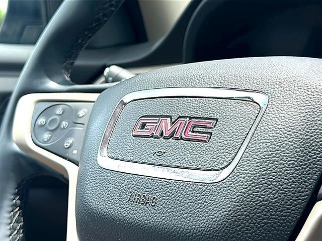 2023 GMC Acadia FWD Denali