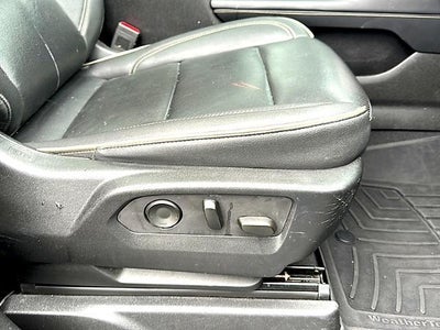 2023 GMC Yukon XL 2WD 4dr SLT