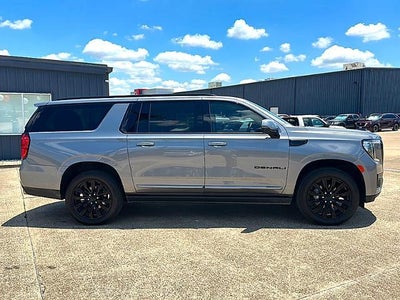 2022 GMC Yukon XL 4WD 4dr Denali